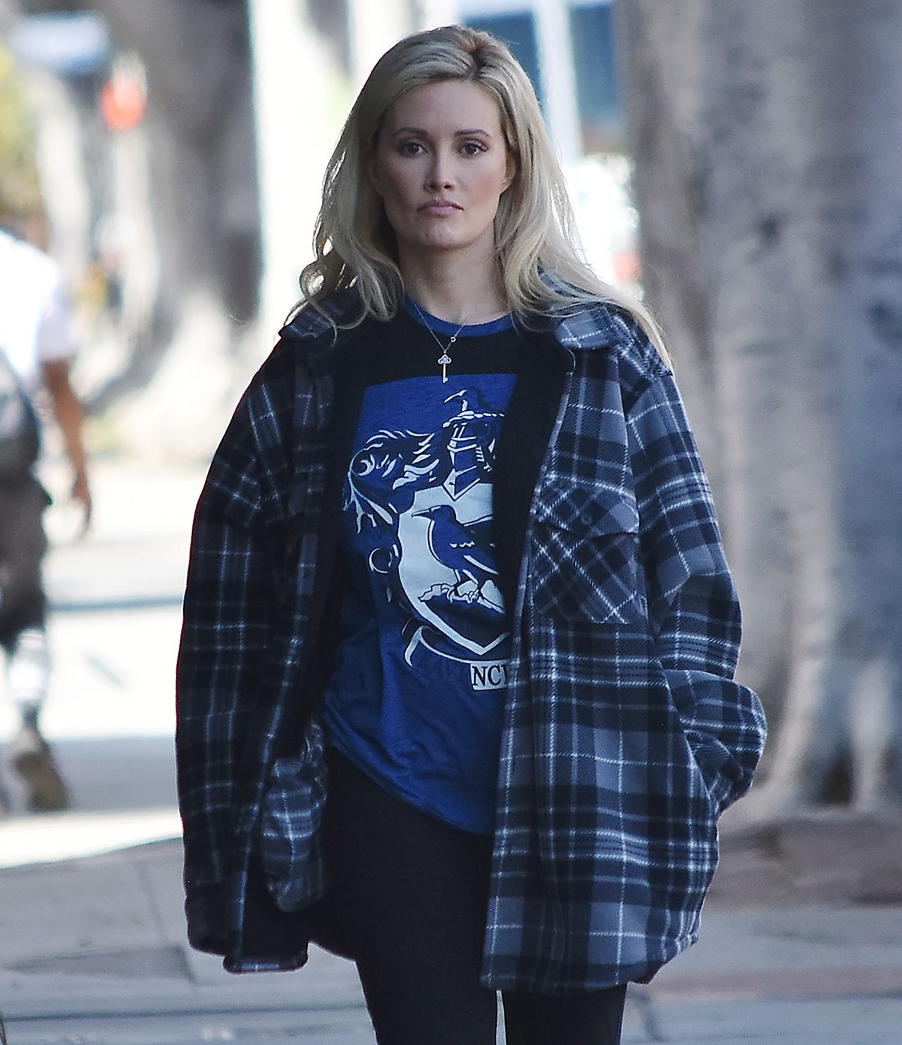 Holly Madison - Out in Studio City 03/23/2020 • CelebMafia