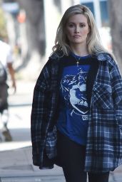 Holly Madison - Out in Studio City 03/23/2020