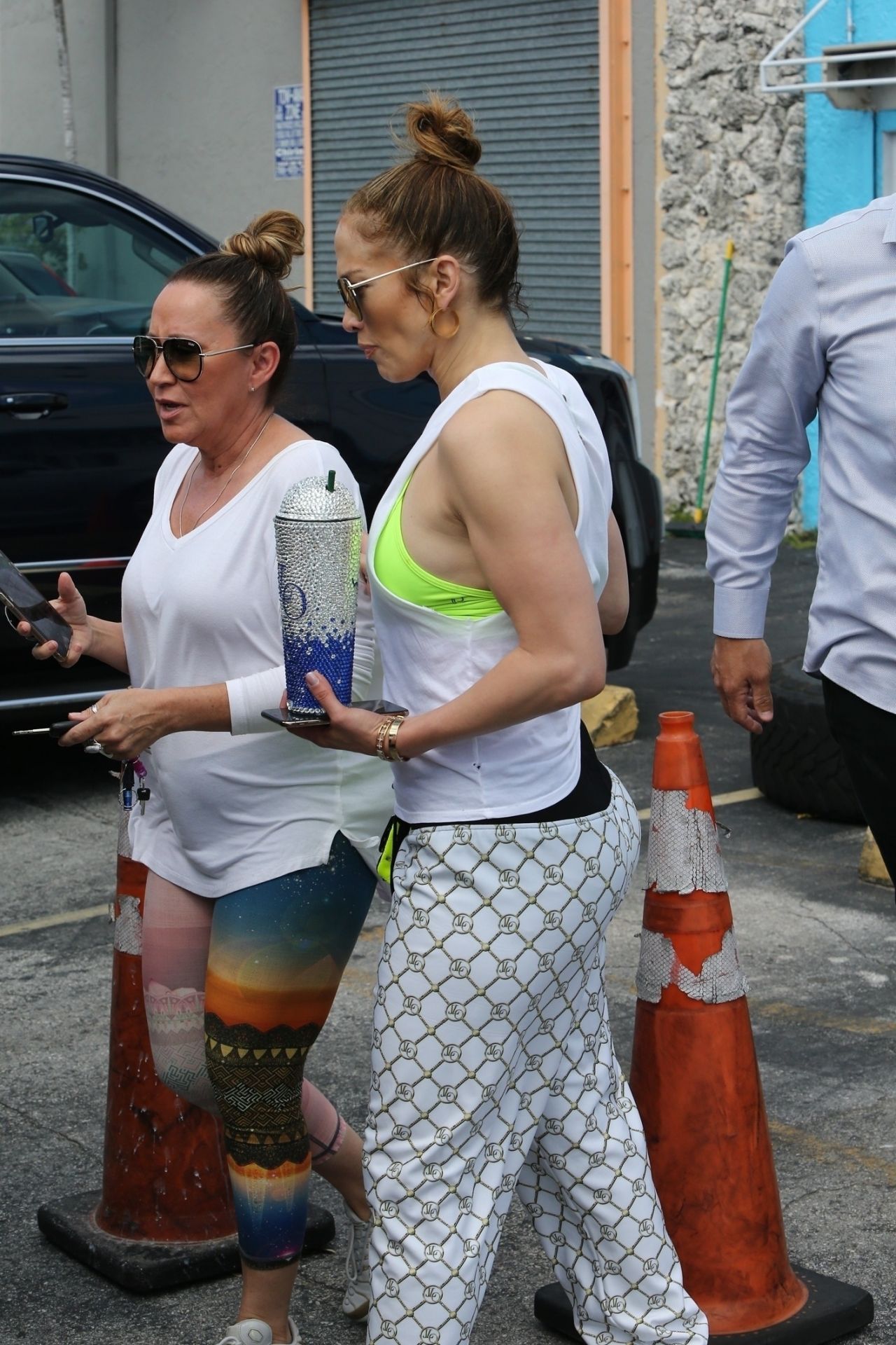 Jennifer Lopez - Leaving the Gym in Miami 03/02/2020 • CelebMafia