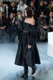 Kaia Gerber - Walks Chanel Ready to Wear Fashion Show in Paris 03/03/2020