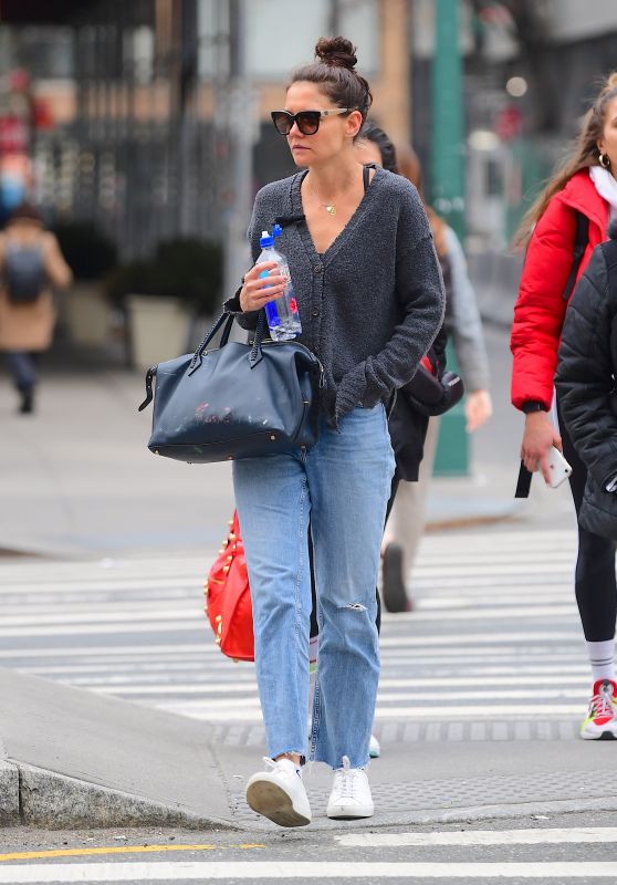 Katie Holmes - Out in NYC 03/11/2020