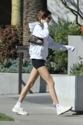 Kendall Jenner - Cha Cha Matcha in West Hollywood 03/02/2020