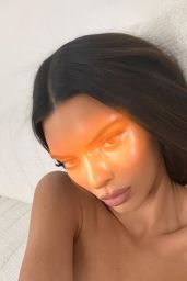 Kendall Jenner - Social Media 03/04/2020