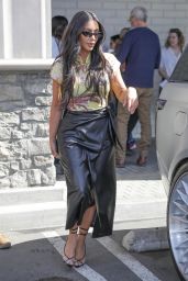 Kim Kardashian and David Letterman - Shopping at CVS in Calabasas 03/05/2020