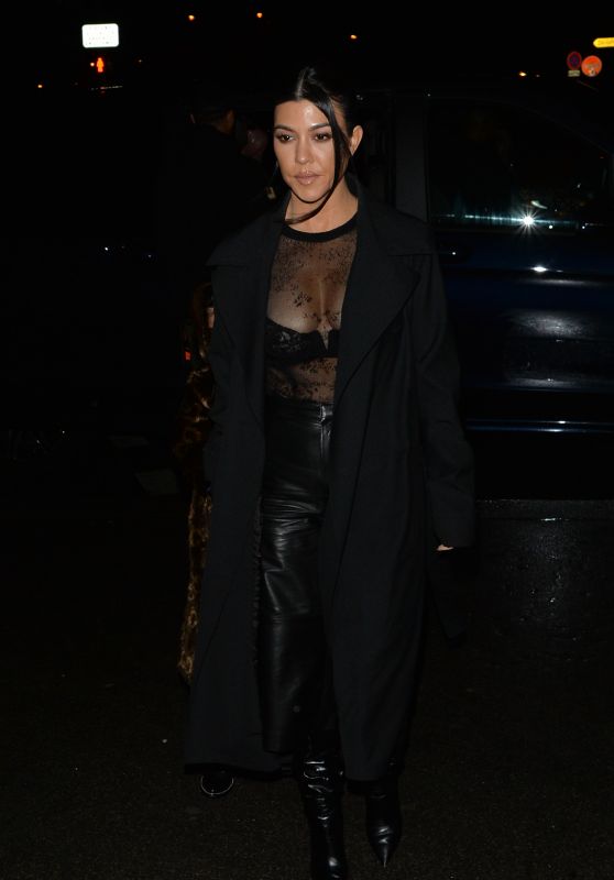 Kourtney Kardashian - Out in Paris 03/01/2020