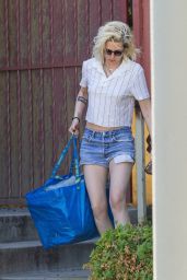 Kristen Stewart in Jeans Shorts - Los Feliz 03/03/2020