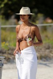 Lais Ribeiro in Leopard Print Bikini – Beach in Miami 03/01/2020