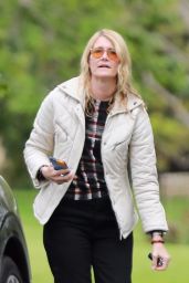 Laura Dern - Visit Her Friend Reese Witherspoon in LA 03/22/2020