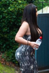 Lauren Goodger - Head Out for an Exercise Session 03/25/2020