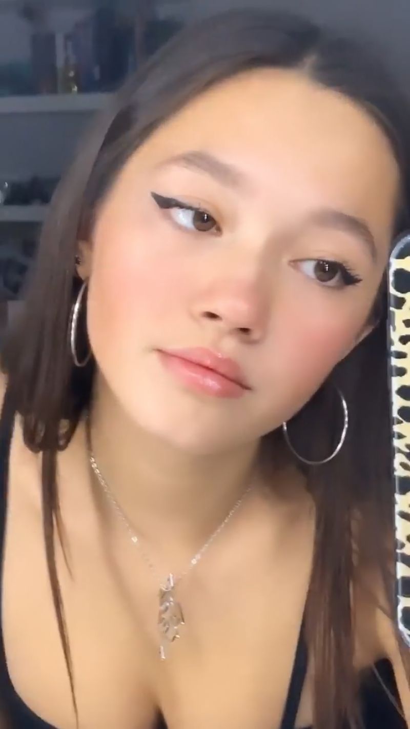 Lily Chee - Social Media 03/07/2020 • CelebMafia