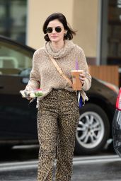 Lucy Hale - Getting an Iced Coffee in LA 03/17/2020