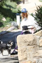 Malin Akerman - Griffith Park in LA 03/23/2020