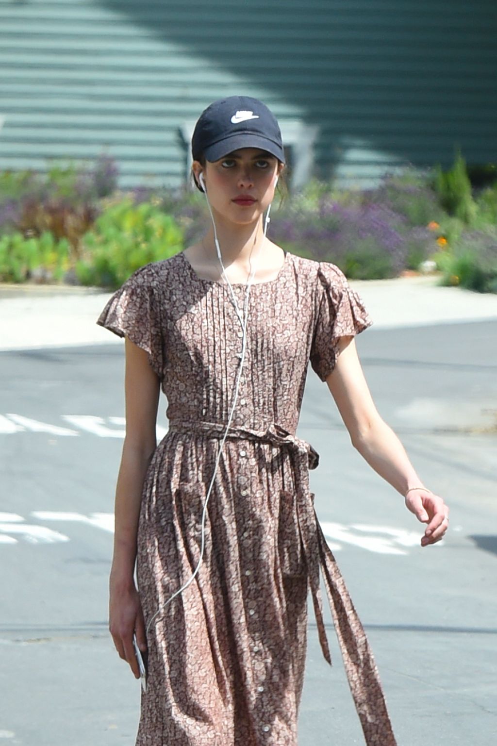 Margaret Qualley - Out in LA 03/28/2020 • CelebMafia