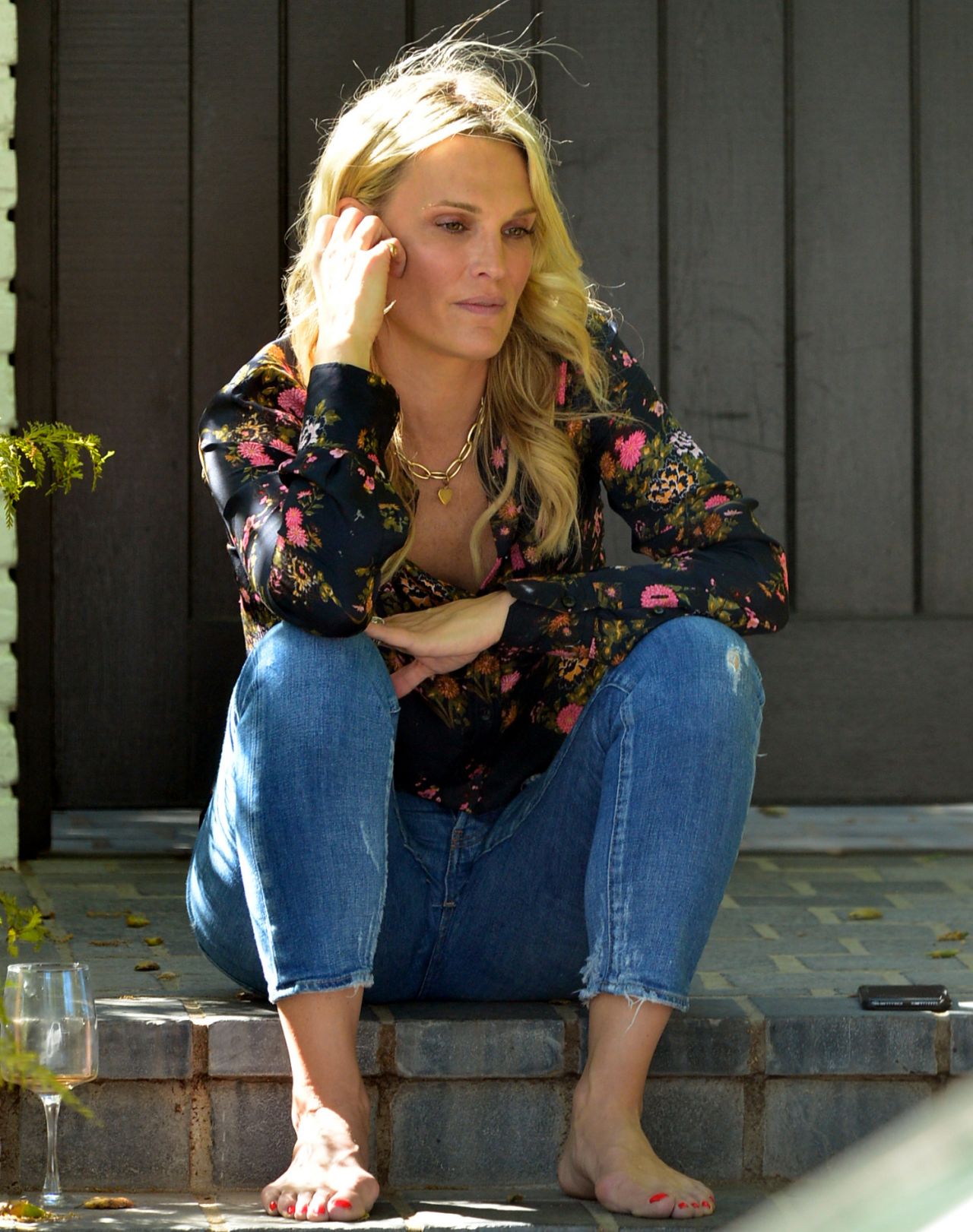 Molly Sims Out In Brentwood 13 Gotceleb - Vrogue