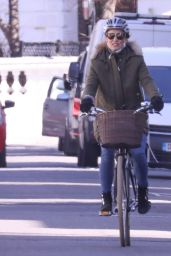Pippa Middleton on Her Bicycle - West London 03/23/2020