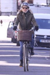 Pippa Middleton on Her Bicycle - West London 03/23/2020