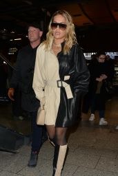 Rita Ora - Arriving in Paris 03/01/2020