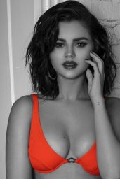 Selena Gomez - Personal Pics 03/28/2020