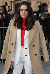 Stacy Martin – Louis Vuitton Show at Paris Fashion Week 03/03/2020