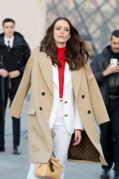 Stacy Martin – Louis Vuitton Show at Paris Fashion Week 03/03/2020