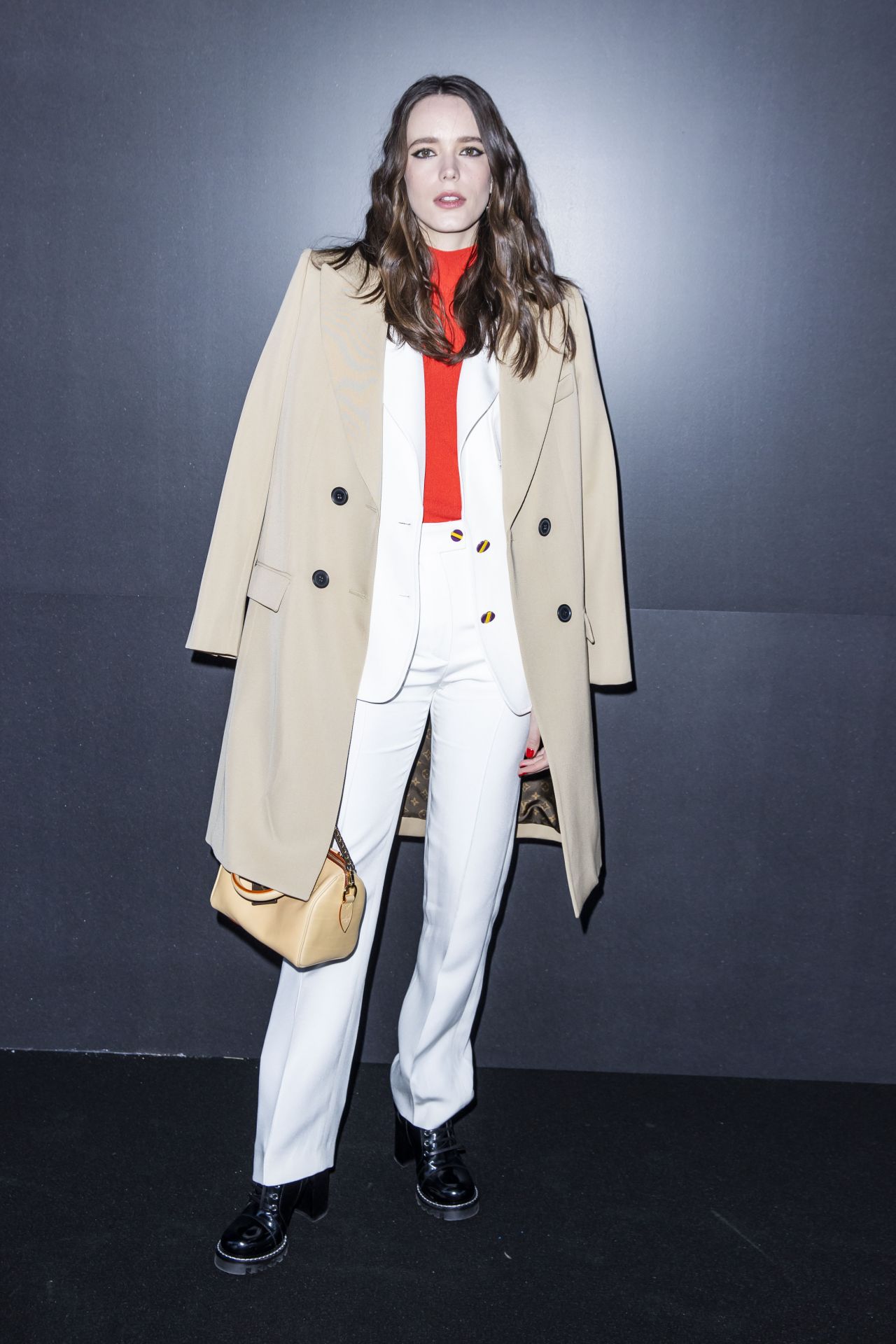 Stacy Martin – Louis Vuitton Show at Paris Fashion Week 03/03/2020