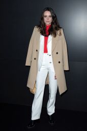 Stacy Martin – Louis Vuitton Show at Paris Fashion Week 03/03/2020