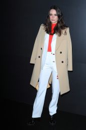 Stacy Martin – Louis Vuitton Show at Paris Fashion Week 03/03/2020