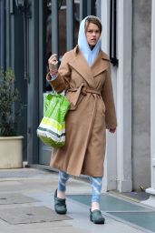 Alice Eve at a Butcher Shop in West London 04/01/2020