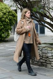 Alice Eve Style - Out in London 04/06/2020