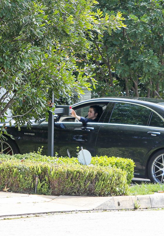 Ana de Armas in Her New Bought Mercedes in LA 03/15/2020