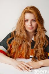  Ariel Winter - Teen Vogue April 2020 Photos