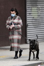 Debi Mazar Steps and Gabriele Corcos - Out in NYC 04/17/2020