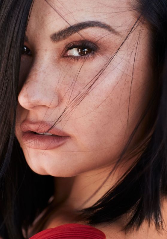 Demi Lovato - Harper