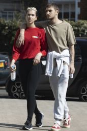 Dua Lipa With Her Boyfriend Anwar Hadid - Romantic Stroll in London 04/09/2020