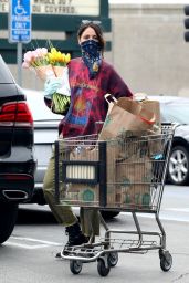 Eiza González Wearing a Bandana - Shopping at Grocery Store in LA 04/06/2020