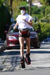 Elisabetta Canalis on Kango Jumps - Los Angeles 04/15/2020