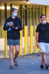 Ireland Baldwin - Quarantine Run With Her Boyfriend Cory in LA 04/23/2020