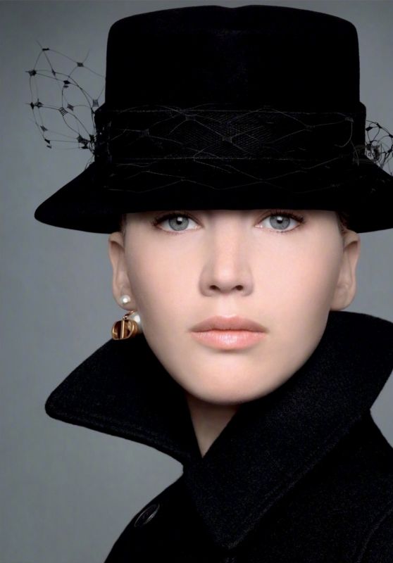 Jennifer Lawrence - Dior Pre-Fall 2020