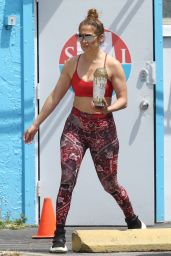 Jennifer Lopez in Gym Ready Outfit - Miami 04/01/2020