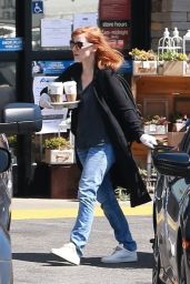 Jessica Chastain - Shopping in Palos Verdes 04/04/2020