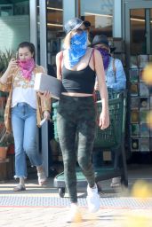 Julianne Hough Wearing a Bandana Scarf - Whole Foods in Malibu 04/01/2020