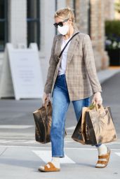 Kelly Rutherford - Shopping in LA 04/13/2020