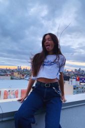 Lily Chee - Live Stream 04/16/2020