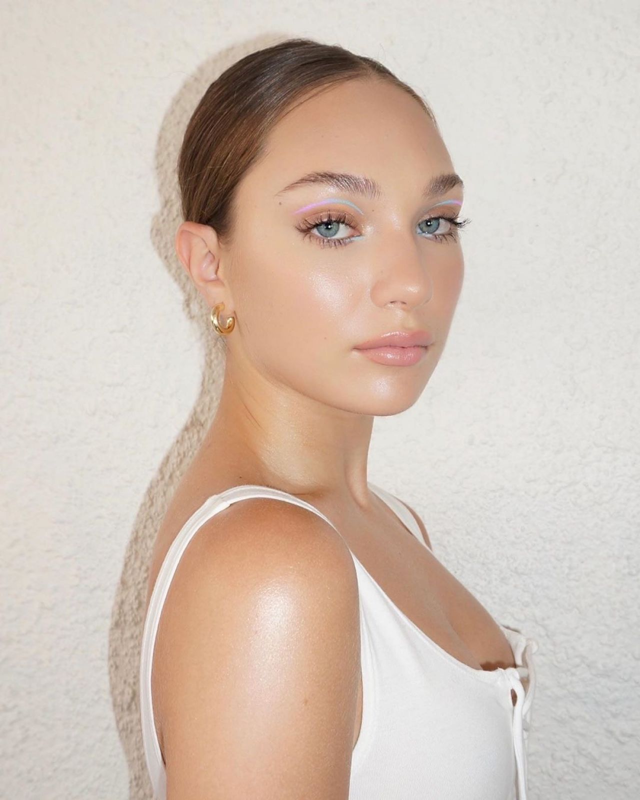 Maddie Ziegler - Social Media 04/12/2020 • CelebMafia