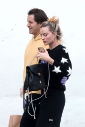 Margot Robbie - Out in Los Angeles 03/31/2020