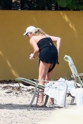 Penny Lancaster at the Beach in West Palm Beach 04/09/2020