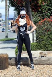 Phoebe Price - Walks Her Dog in LA 04/05/2020