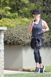 Reese Witherspoon - Jogging in LA 04/07/2020