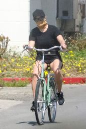 Reese Witherspoon - Riding Her Bike in Malibu 04/25/2020