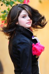 Selena Gomez - Photoshoot 2009